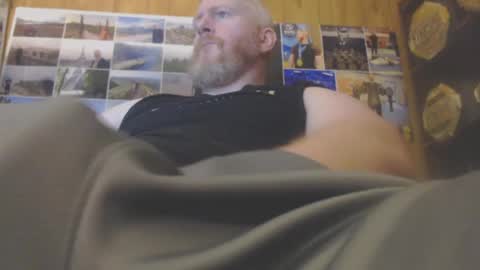 theredhead4fun online show from July 17, 2026, 7:41 pm