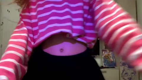 Snapshot of redheadcatxd chatting on April 21, 2026, 10:34 pm Eva online show from April 21, 2026, 10:34 pm
