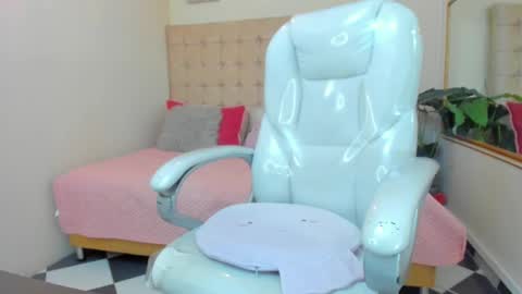 Lupe online show from February 20, 2025, 6:50 am