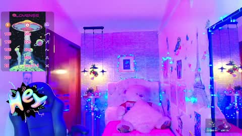 Snapshot of redhotter_ chatting on January 26, 2025, 1:52 am Lili Lopez online show from January 26, 2025, 1:52 am