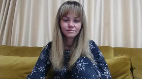 RedJessica online show from December 2, 2025, 5:46 am