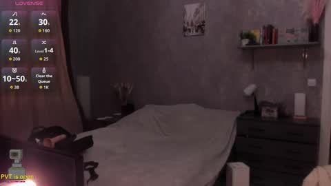 Stephanie online show from March 2, 2026, 9:16 am