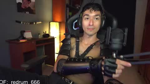 Snapshot of redrum_696 chatting on February 18, 2025, 4:26 pm Red online show from February 18, 2025, 4:26 pm