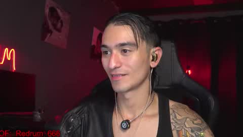 Snapshot of redrum_696 chatting on October 28, 2025, 5:48 pm Red online show from October 28, 2025, 5:48 pm