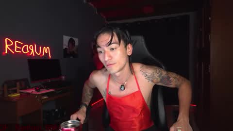 Red online show from December 16, 2025, 5:40 pm