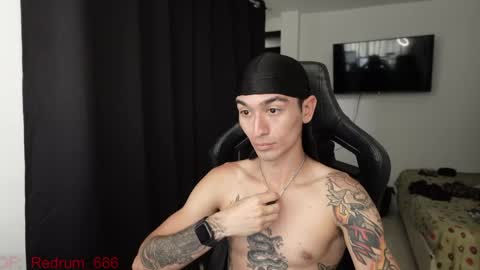 Snapshot of redrum_696 chatting on May 8, 2026, 5:40 pm Red online show from May 8, 2026, 5:40 pm