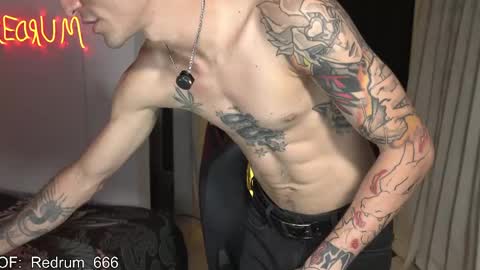 Snapshot of redrum_696 chatting on May 31, 2026, 1:03 am Red online show from May 31, 2026, 1:03 am