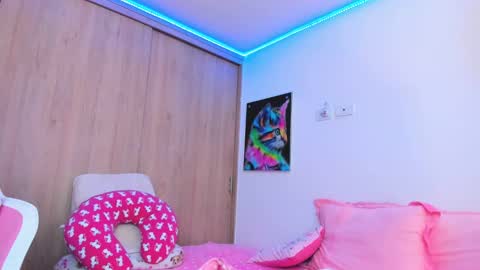 redski77 online show from January 27, 2025, 6:19 am