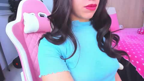 redski77 online show from February 5, 2025, 6:13 am