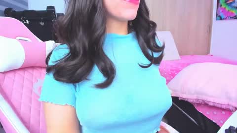 redski77 online show from February 24, 2025, 9:21 am