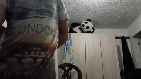 RedsoulReaver online show from September 22, 2025, 4:14 am