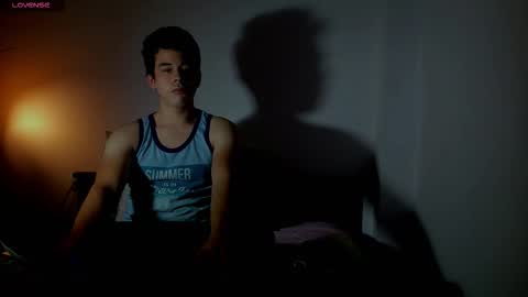 RedsoulReaver online show from December 2, 2025, 5:24 am