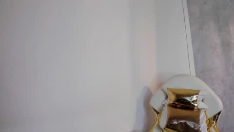   online show from March 6, 2025, 11:36 am