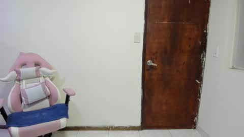   online show from March 8, 2025, 11:48 am