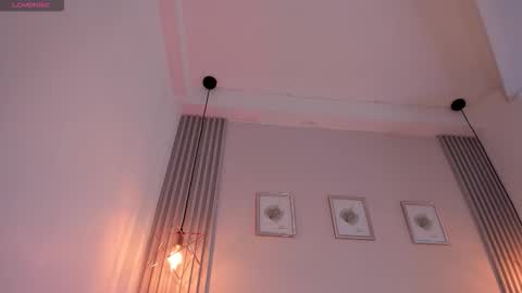 Anna Redvelvet online show from December 14, 2025, 4:23 pm