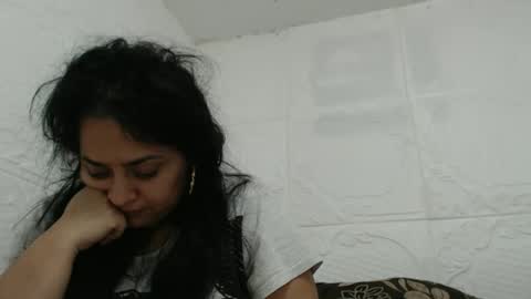 Snapshot of reeapassion chatting on January 9, 2025, 10:09 pm Reea online show from January 9, 2025, 10:09 pm