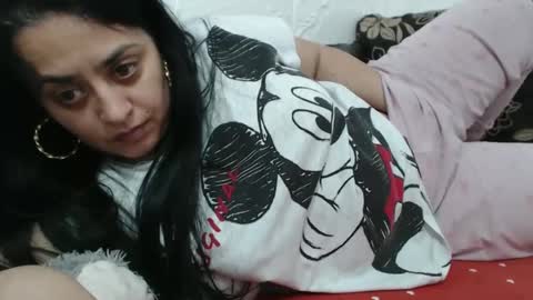 Snapshot of reeapassion chatting on January 17, 2025, 10:34 pm Reea online show from January 17, 2025, 10:34 pm