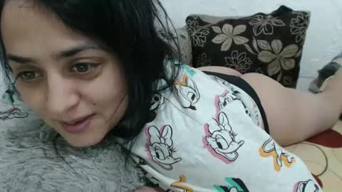 Snapshot of reeapassion chatting on February 5, 2025, 10:12 pm Reea online show from February 5, 2025, 10:12 pm