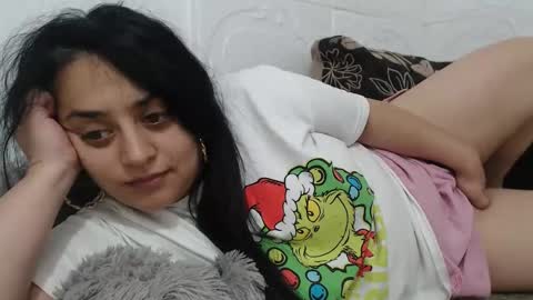 Snapshot of reeapassion chatting on February 17, 2025, 9:41 pm Reea online show from February 17, 2025, 9:41 pm