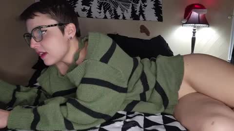 Kenzie online show from December 22, 2024, 5:56 am