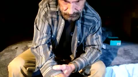 Snapshot of reeebokrick chatting on December 2, 2024, 9:35 am reeebokrick online show from December 2, 2024, 9:35 am