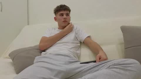 Alex online show from November 24, 2025, 5:56 pm