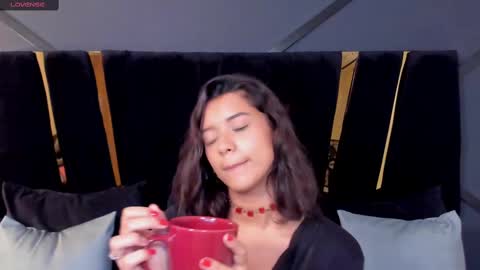 Regina  online show from March 5, 2025, 1:31 am