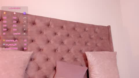 Regina  online show from October 27, 2025, 8:18 am