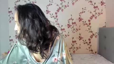 Alisa online show from December 18, 2025, 9:15 am