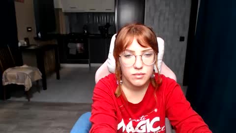 Regina online show from October 12, 2025, 11:37 pm