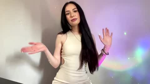 Snapshot of reginavandivier chatting on June 8, 2026, 2:06 pm Amelia online show from June 8, 2026, 2:06 pm