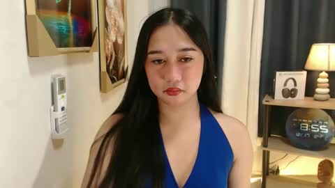 regine online show from December 17, 2025, 12:55 pm