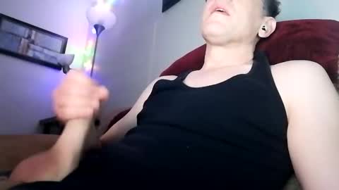 regularguy20 online show from February 7, 2026, 10:08 am