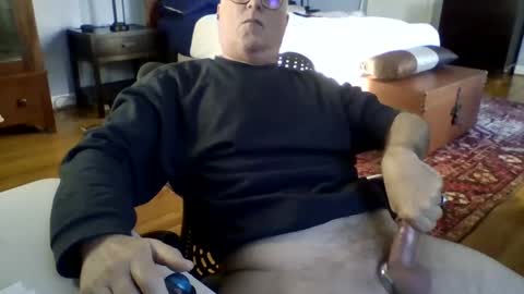 RegularGuyNOLA online show from December 24, 2024, 2:44 pm