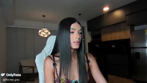  REICHEL  online show from November 6, 2025, 2:45 am