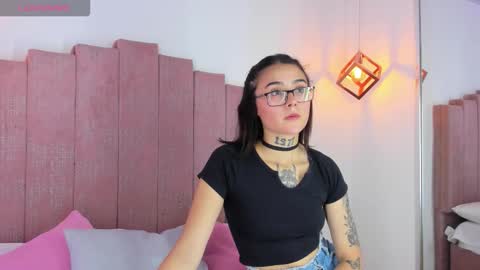 Snapshot of reikaminato chatting on March 22, 2026, 1:36 pm Reika online show from March 22, 2026, 1:36 pm