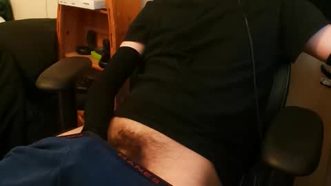 Relyk90 online show from November 7, 2025, 9:15 pm