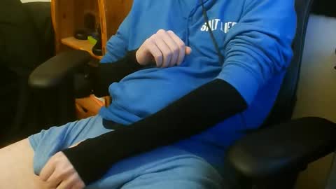 Relyk90 online show from January 17, 2026, 5:01 am