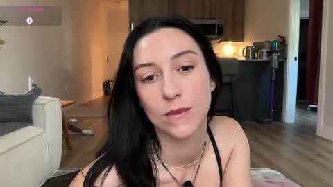 Snapshot of remibliss chatting on June 22, 2026, 11:02 pm Remi online show from June 22, 2026, 11:02 pm