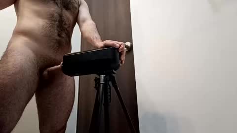 remy_chaw_ online show from March 1, 2025, 9:40 am