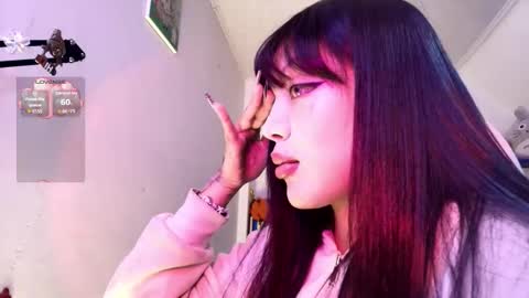 ren_yamashiro online show from January 18, 2026, 4:27 am