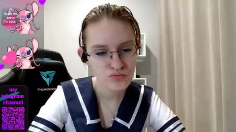 Snapshot of renaeblaski chatting on March 7, 2026, 6:27 pm Claire online show from March 7, 2026, 6:27 pm