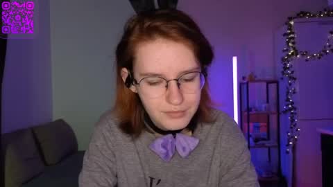Snapshot of renaeblaski chatting on April 15, 2026, 6:48 pm Claire online show from April 15, 2026, 6:48 pm