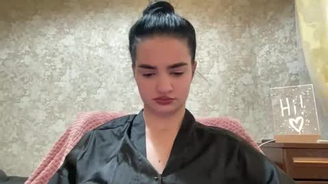 Snapshot of renata_a1 chatting on October 17, 2025, 11:24 am Renata online show from October 17, 2025, 11:24 am
