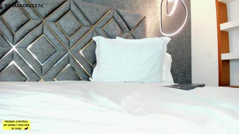 Snapshot of renata_cruz_ chatting on January 24, 2025, 5:11 pm Renata 3 online show from January 24, 2025, 5:11 pm