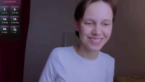 Renata online show from April 3, 2026, 1:42 pm