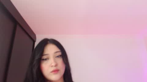    online show from September 19, 2025, 3:19 am