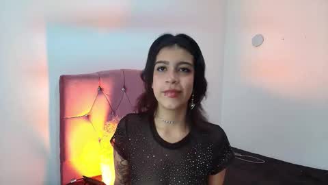 renata_velvet online show from February 27, 2026, 11:32 am
