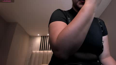 Snapshot of renatabellucci chatting on January 10, 2026, 11:23 am Renata Bellucci online show from January 10, 2026, 11:23 am