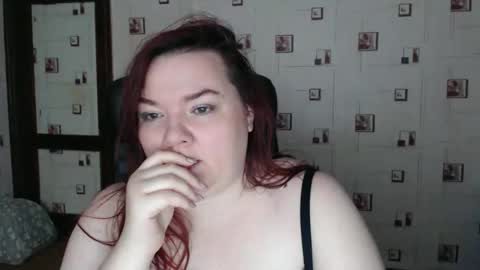 renataoia online show from December 16, 2025, 5:51 pm